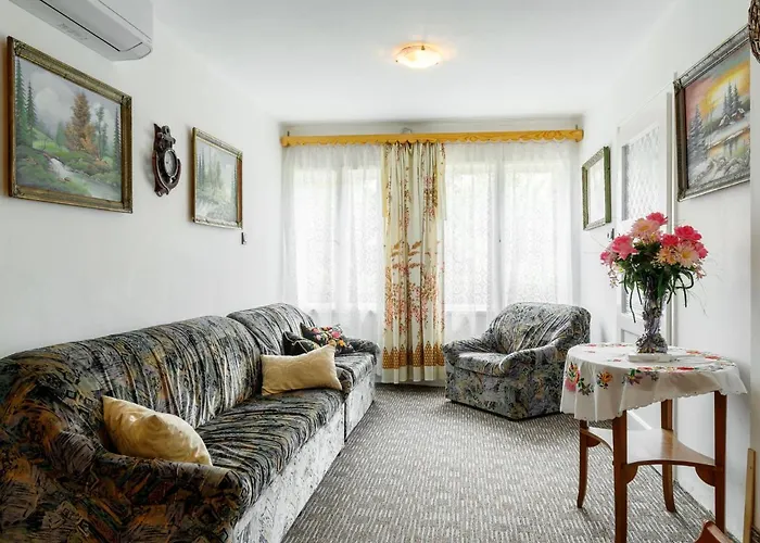 Julia By Interhome Dom wakacyjny